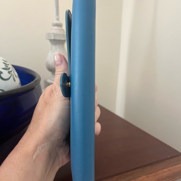 Dooney & Bourke Alto Medium Wallet - Picture 7 of 7